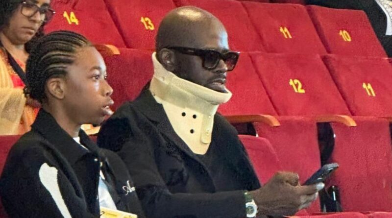Ube semphakathi okokuqala ngemuva kwengozi uBlack Coffee