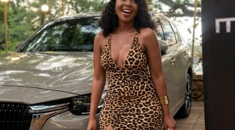 What is most intriguing is that in this role, Mapaseka Koetle plays a woman facing severe difficulties in her marriage—a scenario many say closely mirrors her real life.